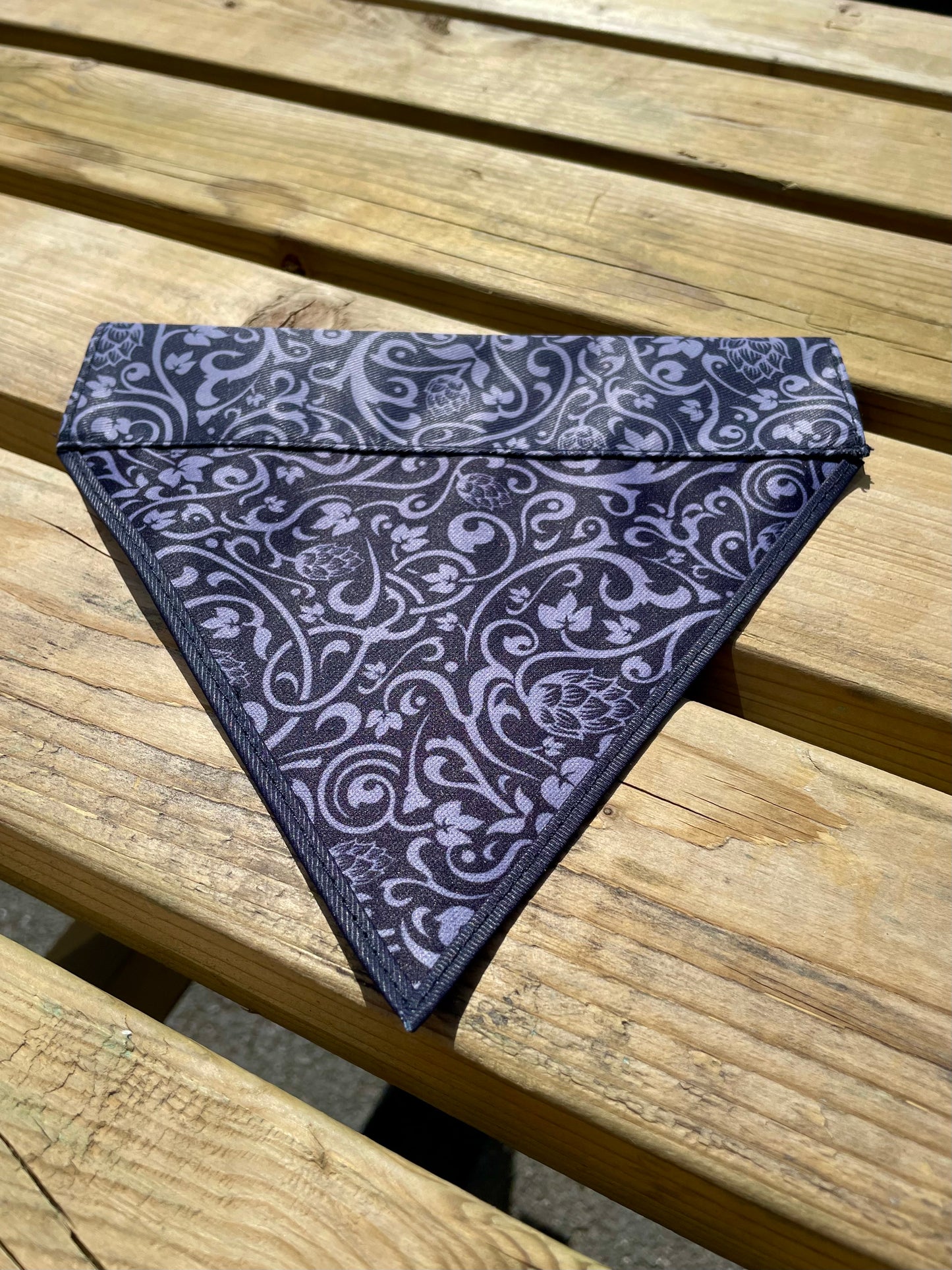Kirkstall Reversible Dog Bandanna Hop Pattern Side On Table