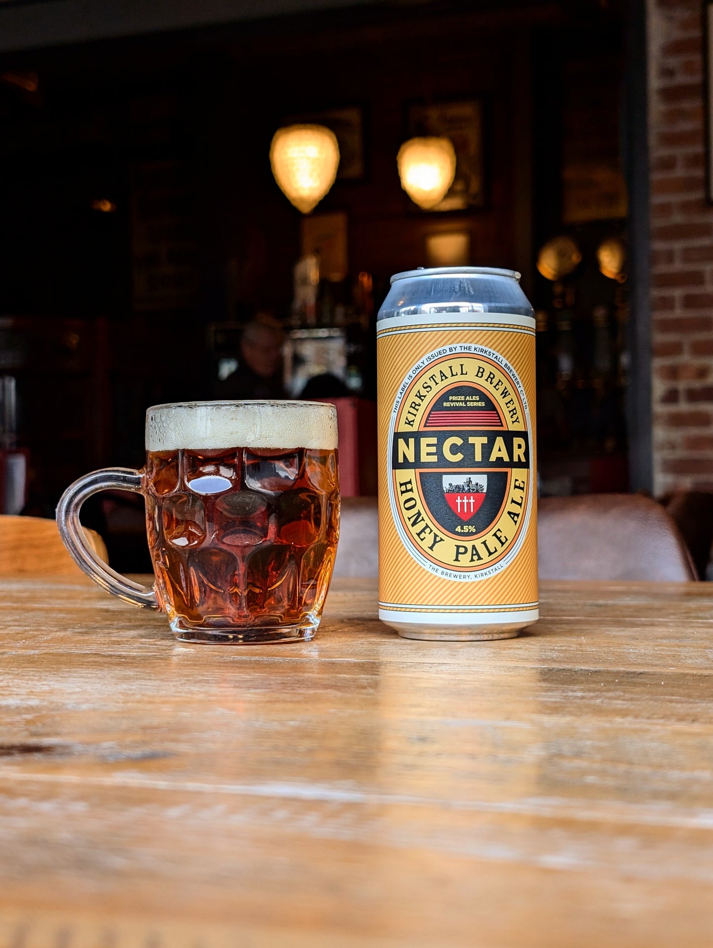 NECTAR // HONEY PALE ALE // 4.5% // 440ML