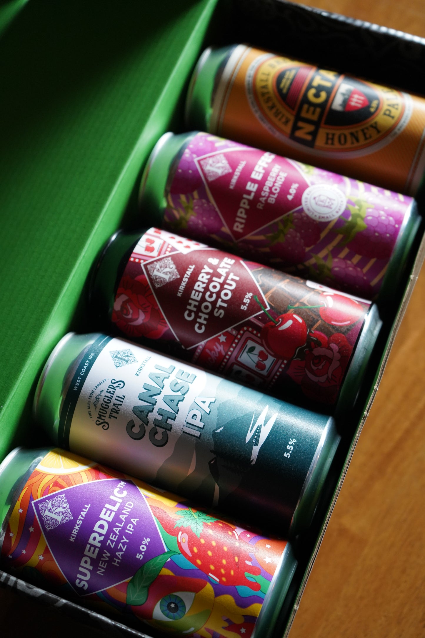 2025 SELECTION BOX PRE-ORDER // 10x440ml // SHIPPING FROM 19/11