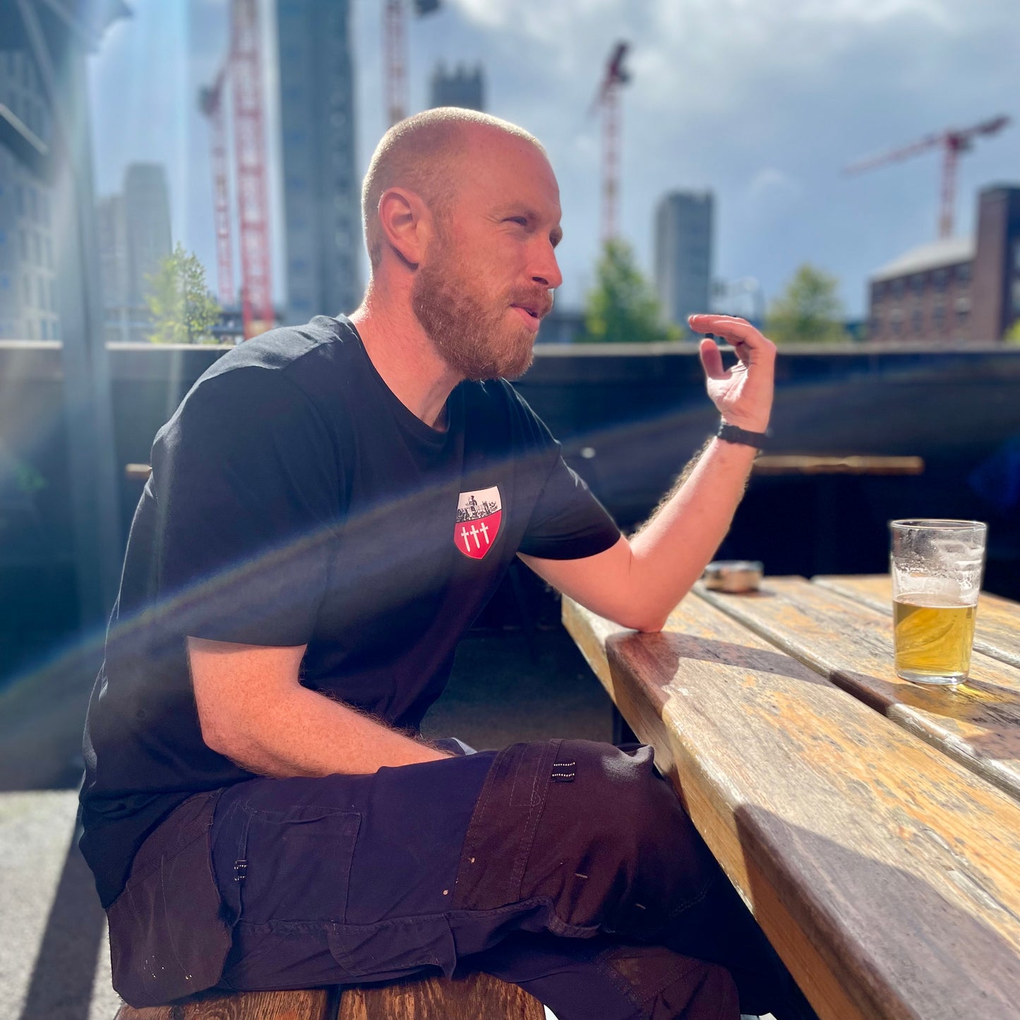 KIRKSTALL ABBEY ALE LEEDS INTERNATIONAL T-SHIRT